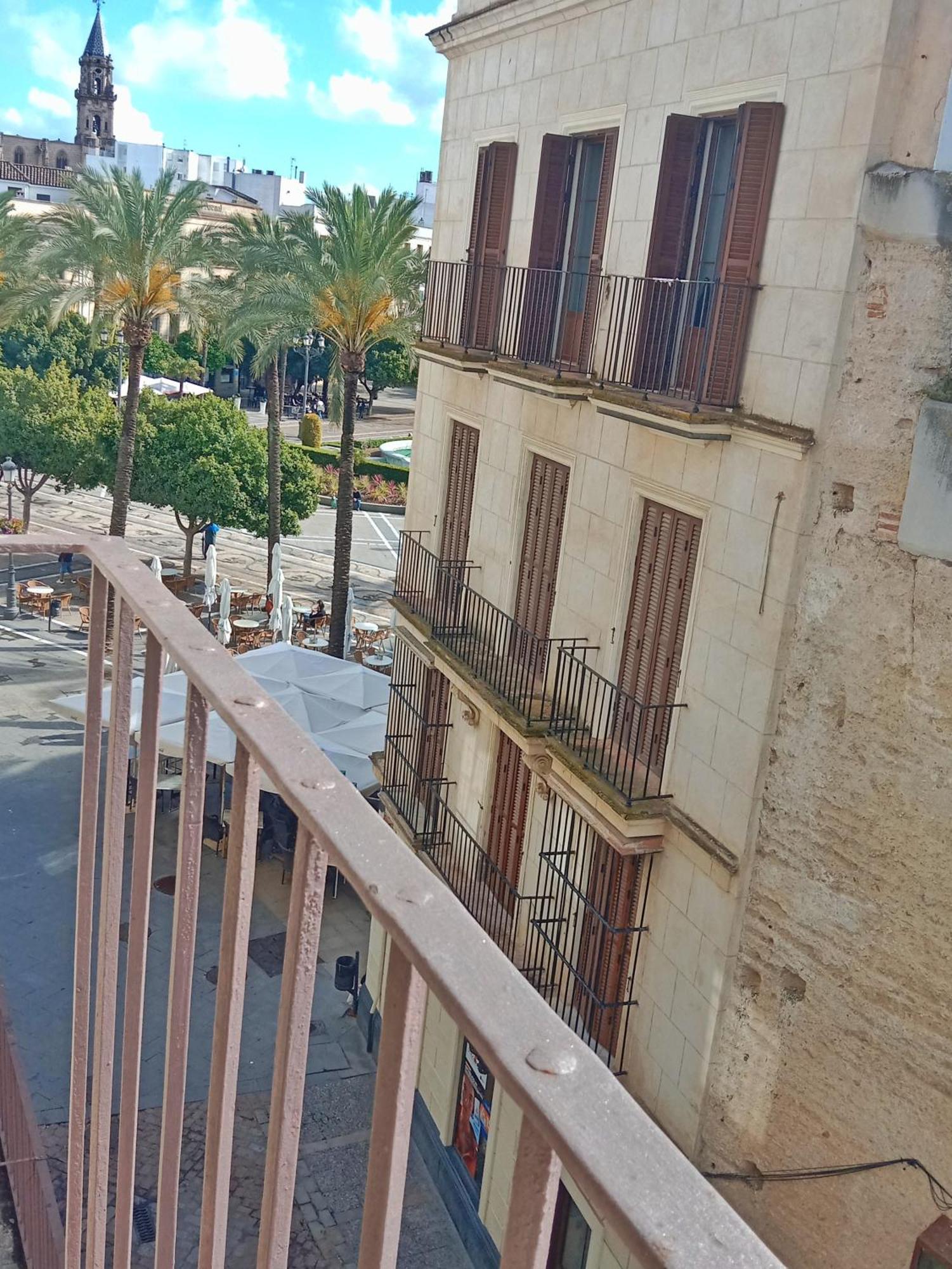 Estudio Plaza Arenal - Balcon Al Exterior - Cama En Buhardilla - Centro Jerez Apartment